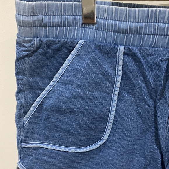 90 degree by Reflex jogging short size M - Picture 2 of 4